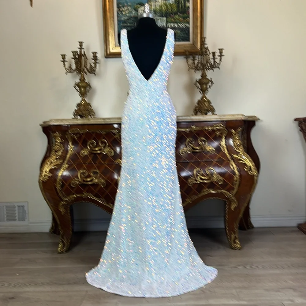 Women,formal all over sequins fitted special Occasion Evening dress - Picture 5 of 6